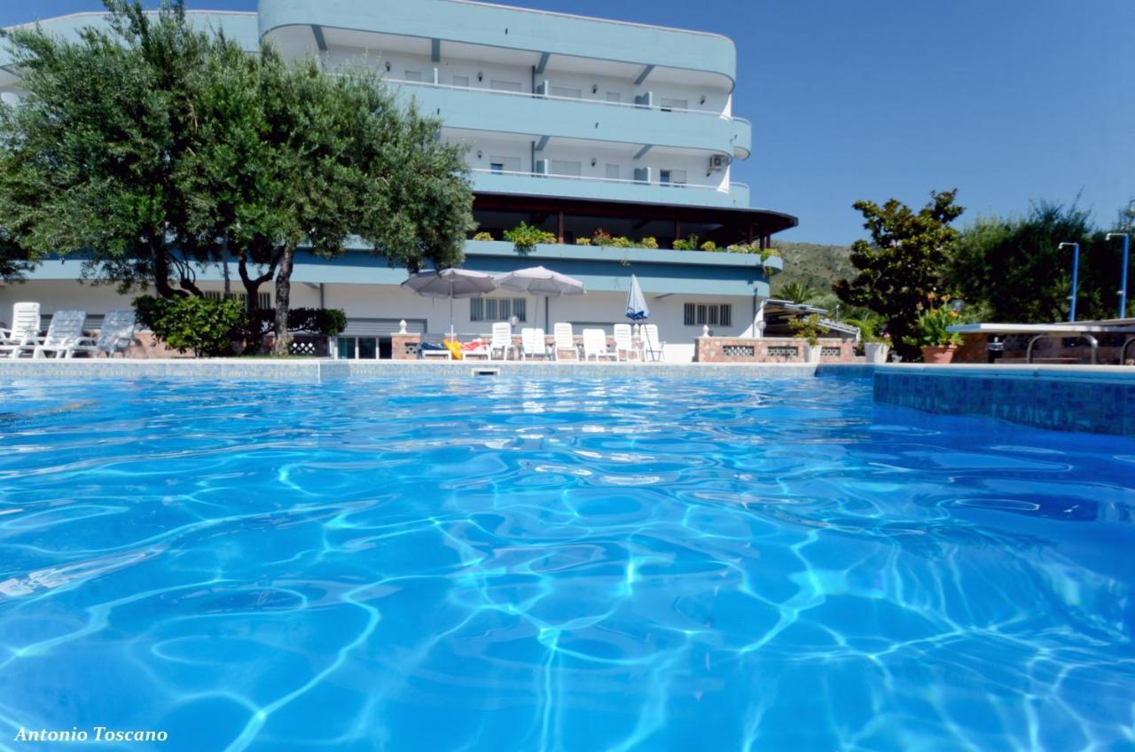 Hotel Blu Eden Praia a Mare Zewnętrze zdjęcie
