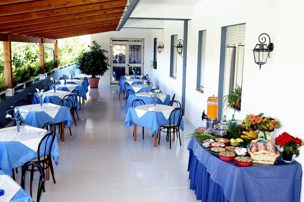 Hotel Blu Eden Praia a Mare Zewnętrze zdjęcie